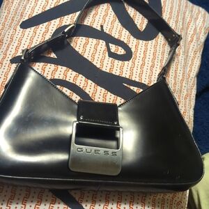 :) vintage Y2K super adorable! GUESS " BLACK " minimalist shoulder bag ;)!!